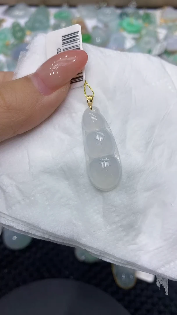 颈饰18K金镶嵌翡翠1111111