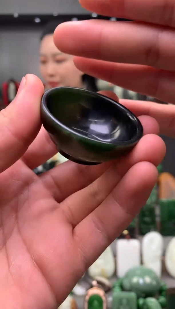 【闪购商品】和田玉摆件未镶嵌茶杯（多样性发货）