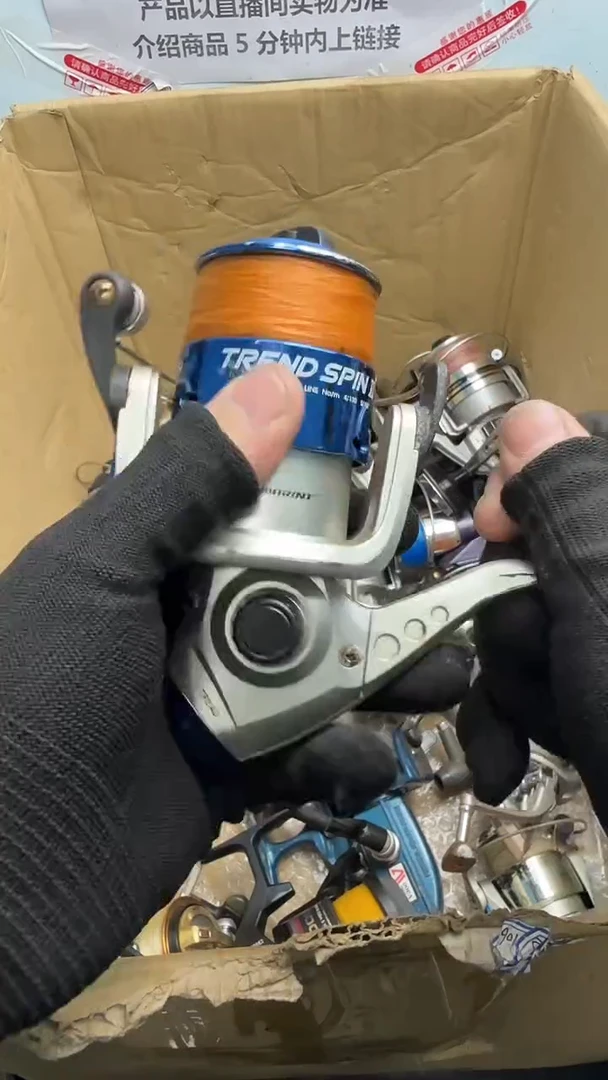 超***头钓鱼轮，微瑕孤品，成色，型号直播间讲解为准，看好再下单。