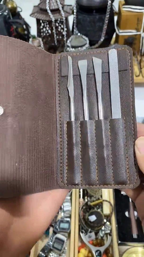 瓷片闪购商品  如图所示