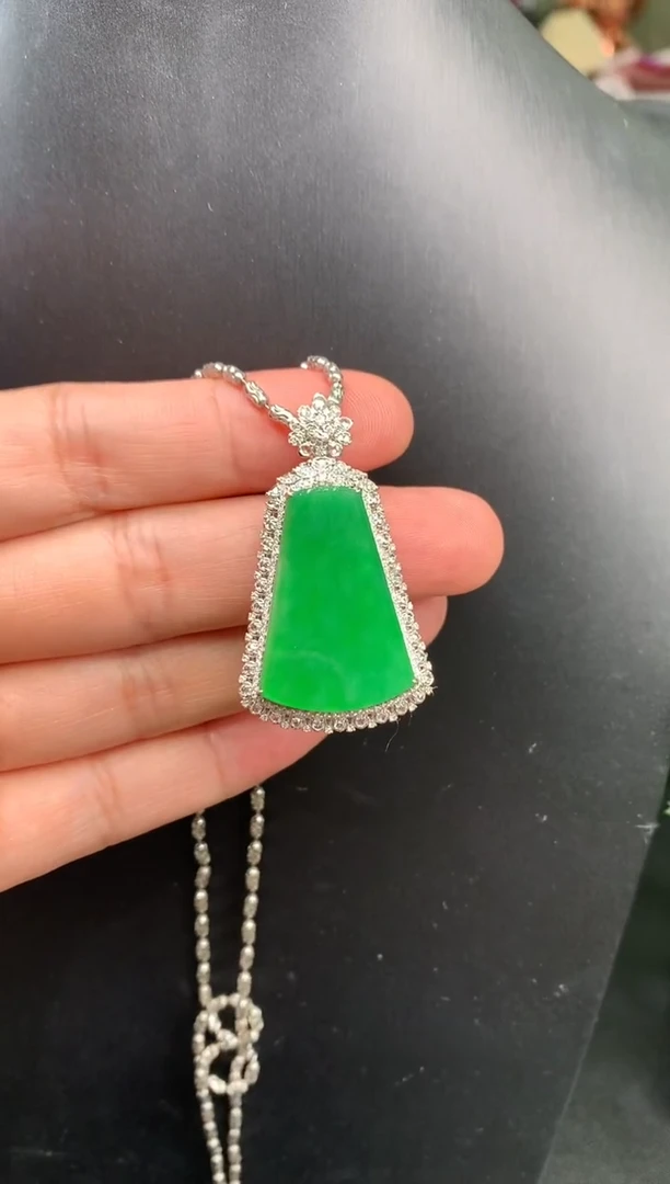 吊坠(不含链)18K金镶嵌翡翠无事牌