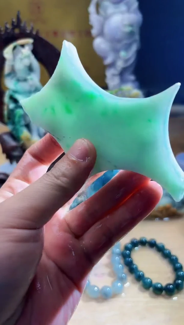 未镶嵌挂件翡翠A货张麦6572