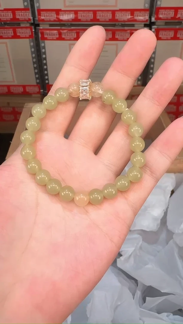 未镶嵌手串和田玉单圈精美手串