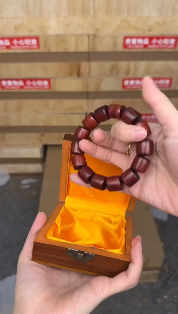 慈木器文玩阁血檀桶珠链接@@YS975
