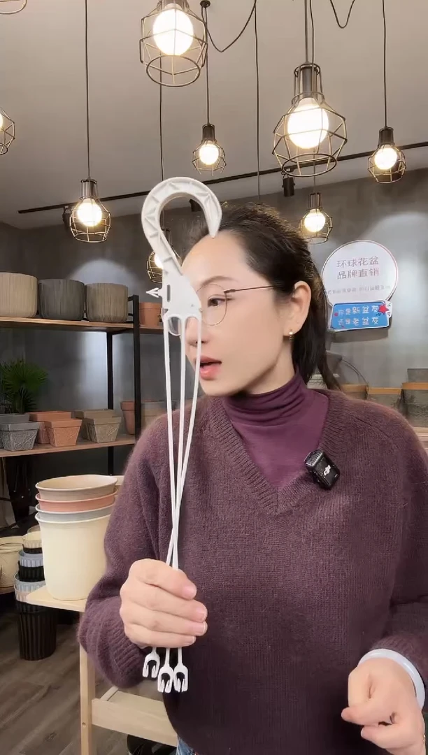 【闪购商品】塑料18寸三爪白色吊钩10只装