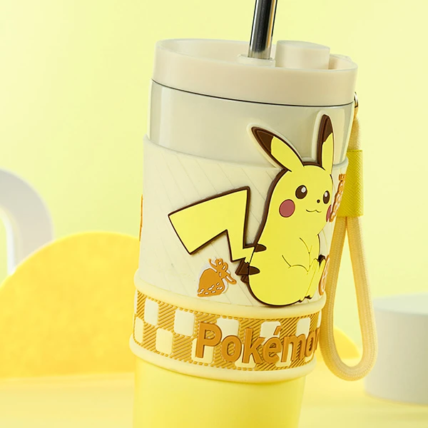 【俊俊】艾可思宝可梦草莓熊系列高颜值水杯流行学生保温多功能家用