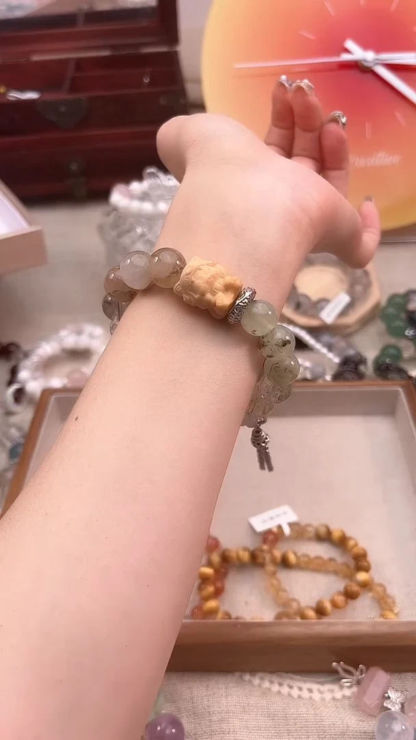 【闪购商品】水晶手链未镶嵌多样性发货发其一颜色微差