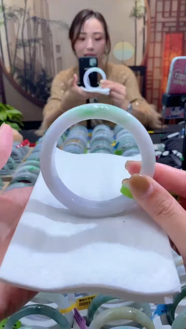 未镶嵌手镯翡翠000075230