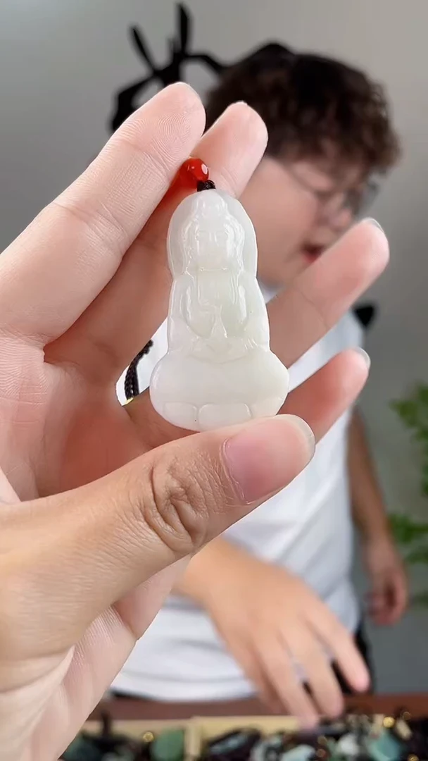 和田玉未镶嵌颈饰拍一发一，多样性发货