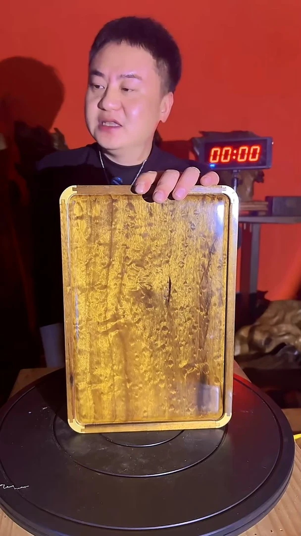 金丝楠哈*乐小叶桢楠金丝楠木