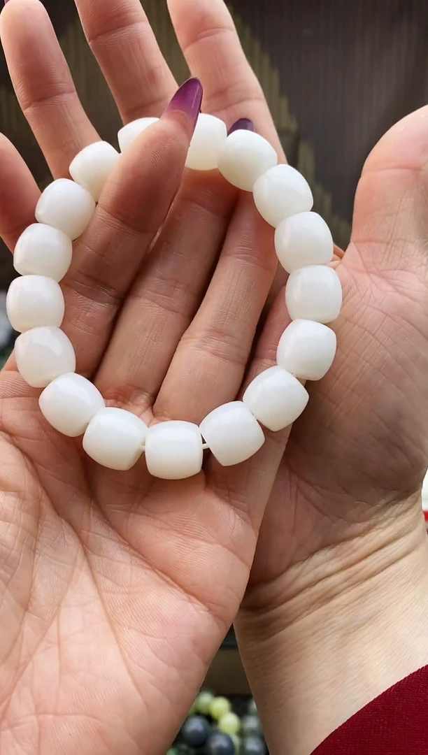 未镶嵌手串和田玉直切米达13