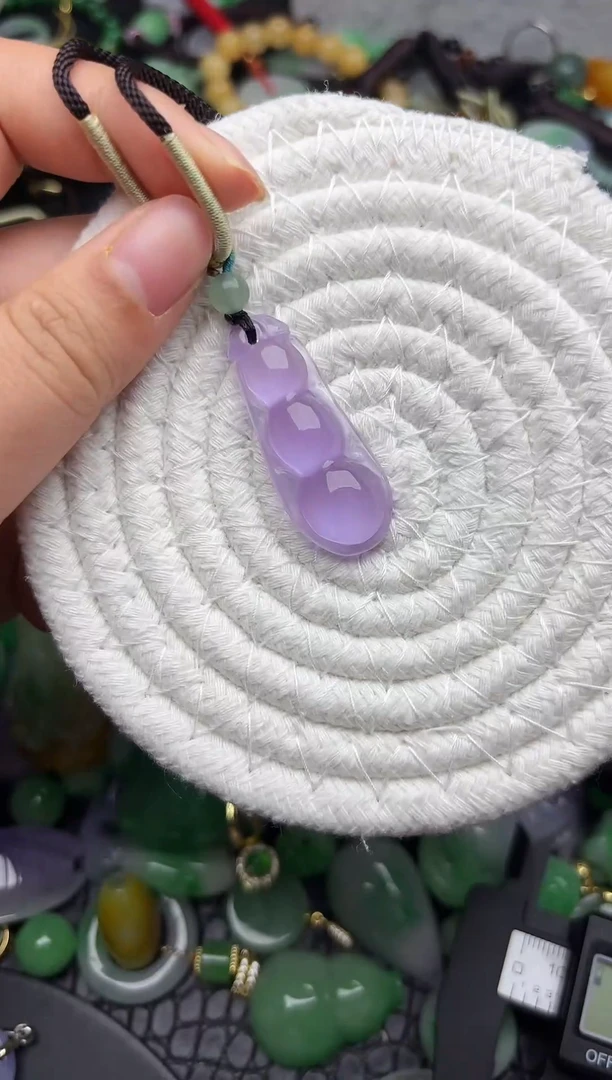 颈饰未镶嵌翡翠缅甸翡翠吊坠