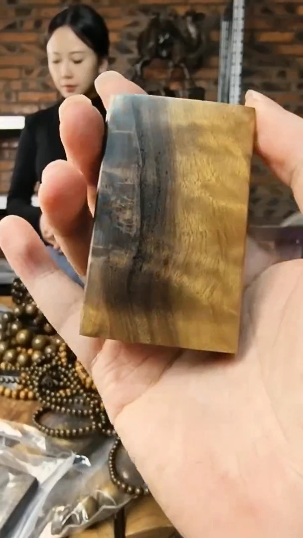 【闪购商品】金丝楠无事牌手把件