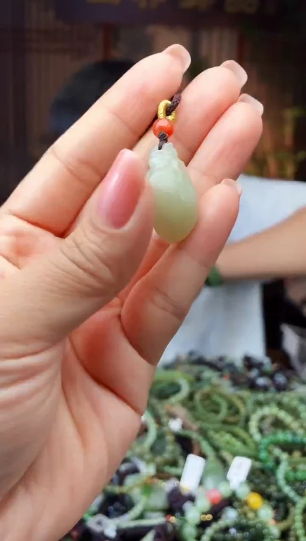 颈饰未镶嵌和田玉多样性发货拍一发一