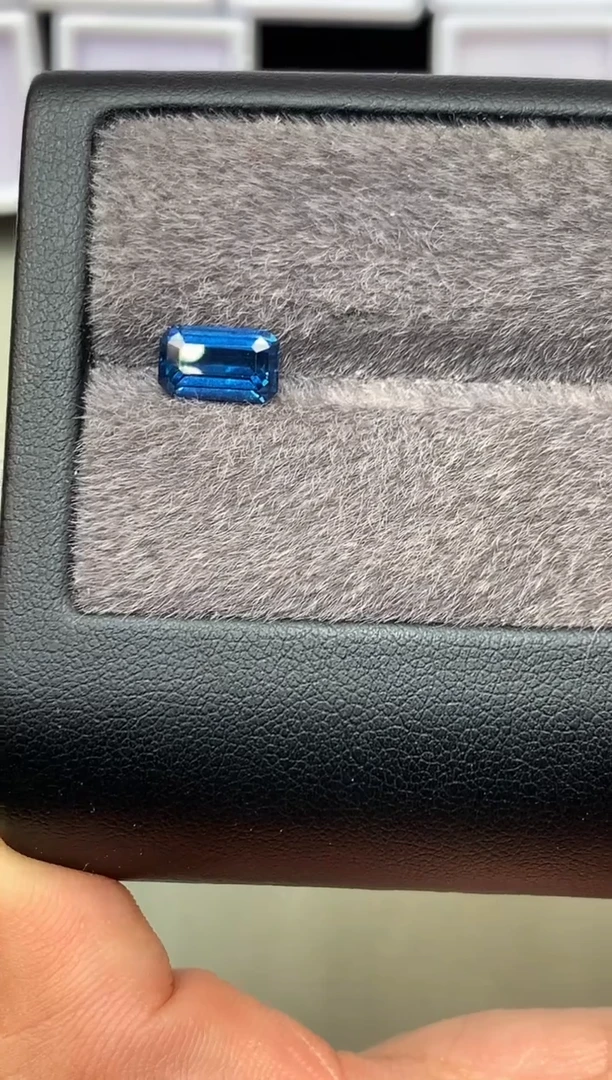 【闪购商品】定制尖晶石裸石未镶嵌祖切 钴尖晶石 2.01ct