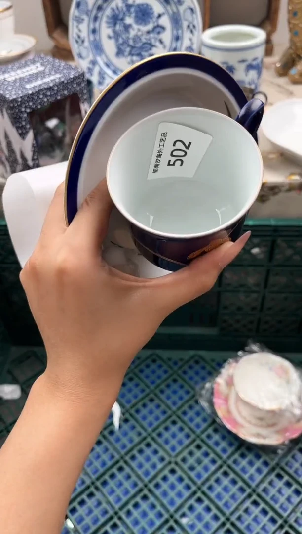 瓷片陬****串K         502