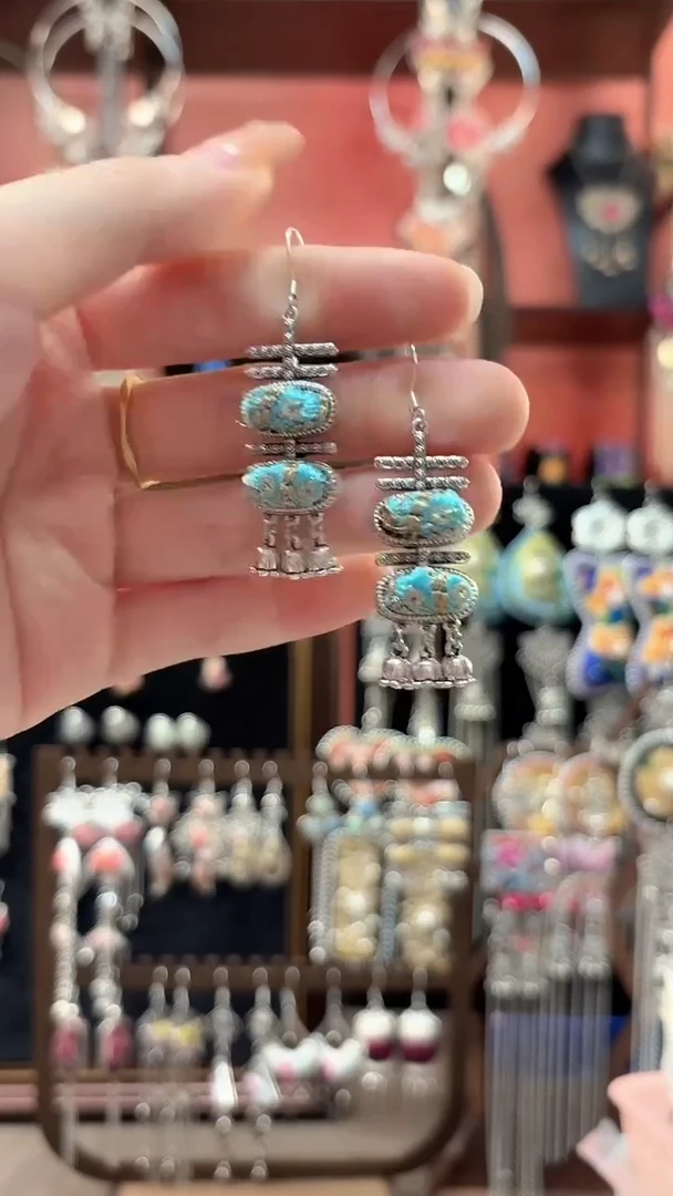 织绣 云织谣民族风精美饰品   158