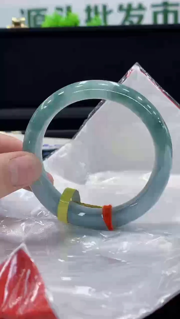 未镶嵌手镯翡翠翡翠手镯