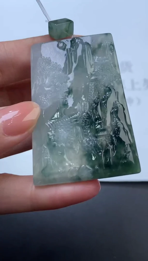 未镶嵌挂件翡翠372495  多人