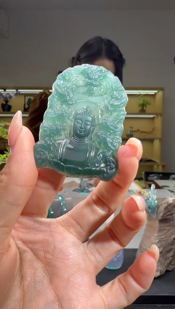 吊坠(不含链)未镶嵌翡翠吊坠（多样性发其一）