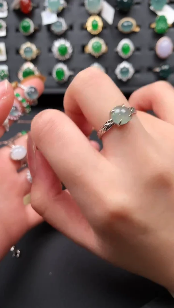 【闪购商品】翡翠戒指银S925镶嵌52141