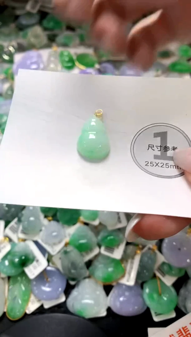 颈饰未镶嵌翡翠1111111111111111