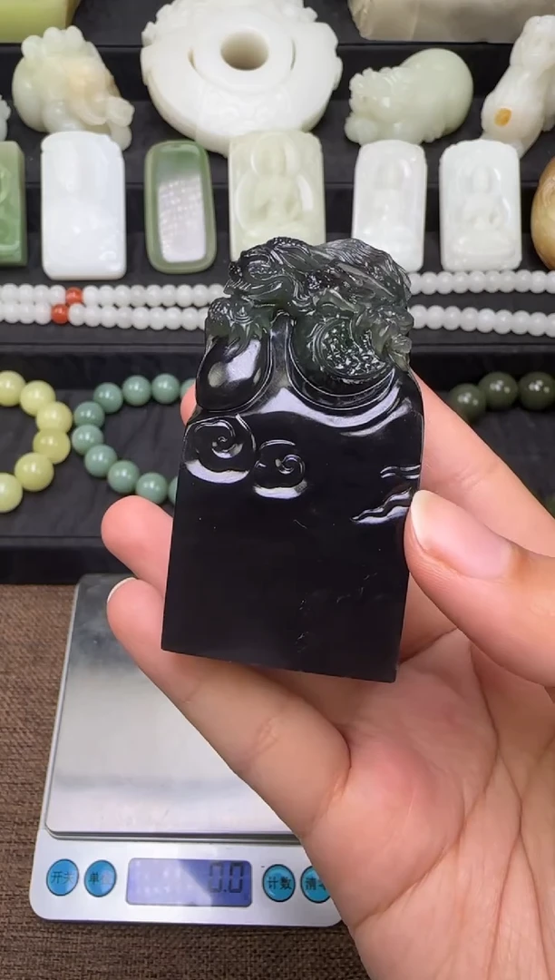 未镶嵌和田玉把件北*把件