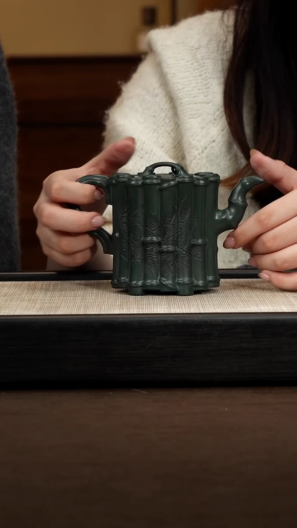 茶壶紫砂【P066】束竹  300c   YYF