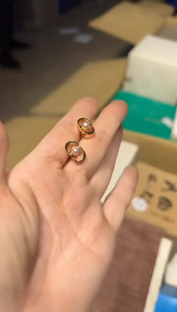 锆石合金0101中古时尚饰品