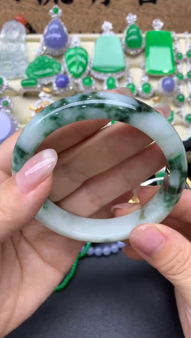 【闪购商品】翡翠手镯未镶嵌147-中国好珍宝