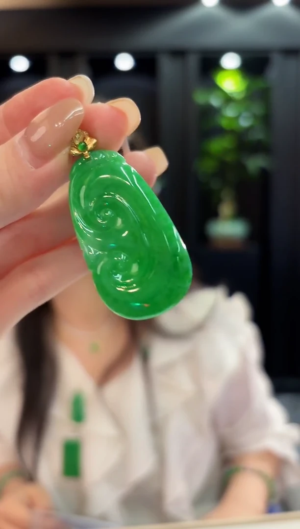 吊坠(不含链)18K金镶嵌翡翠 缅料A货/支持复检/一件