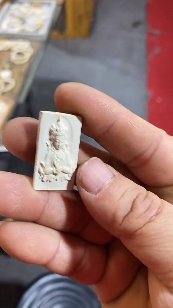 泥塑小把玩件摆件