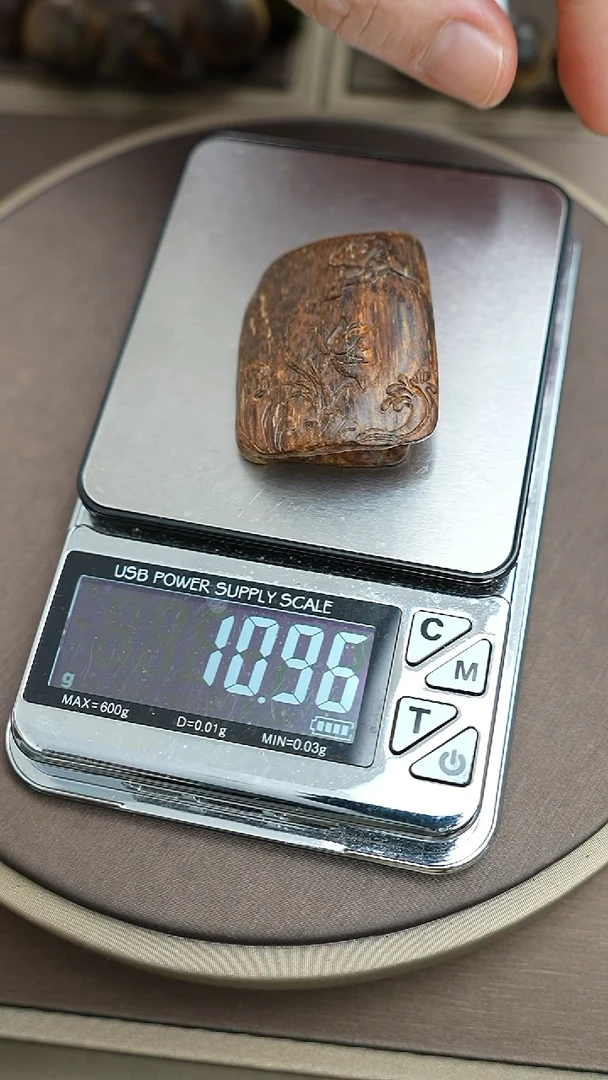 沉香吊坠沉水文莱沉香吊坠10.9克