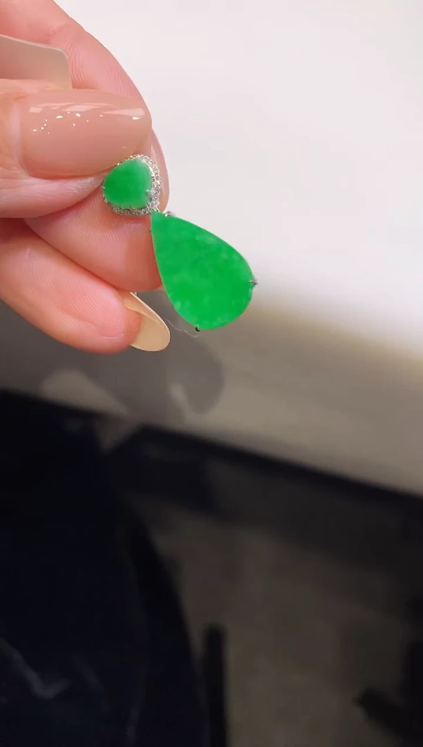 吊坠(不含链)18K金镶嵌翡翠无事牌