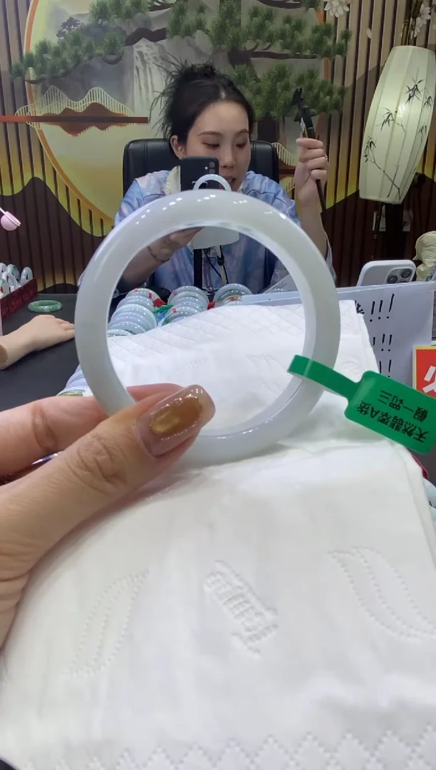 未镶嵌手镯翡翠0004738