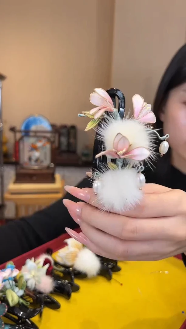 刺绣非遗绒花（发饰）