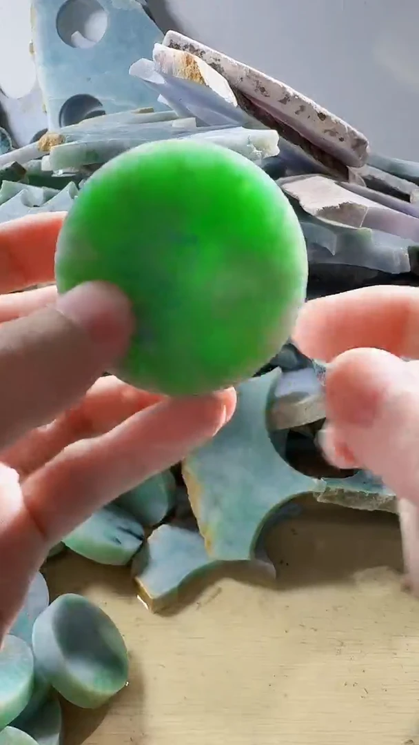 翡翠裸石缅甸翡翠A货文373