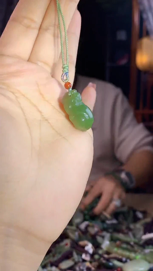 【闪购商品】和田玉挂件未镶嵌多样性发货拍一发一