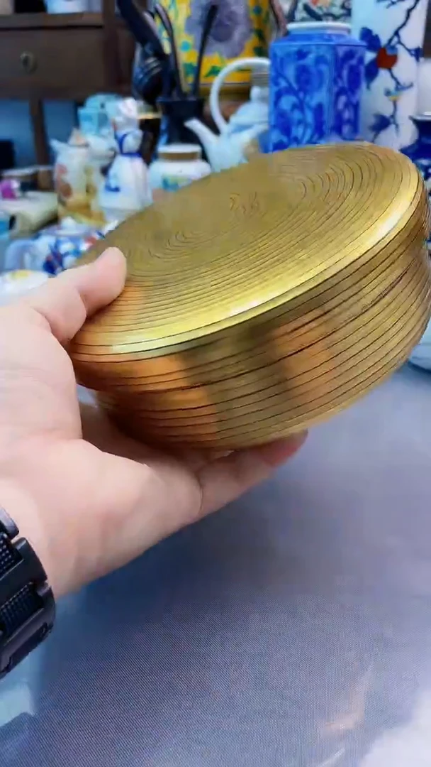 瓷片日产实木金箔盖罐