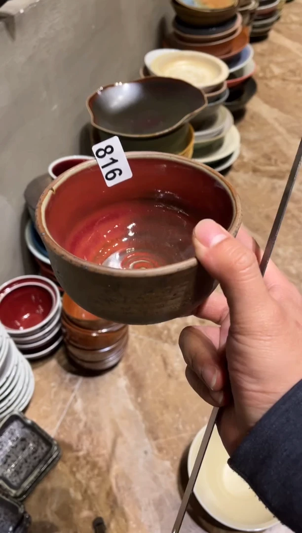 【闪购商品】瓷片816 外陶内红米饭碗1个