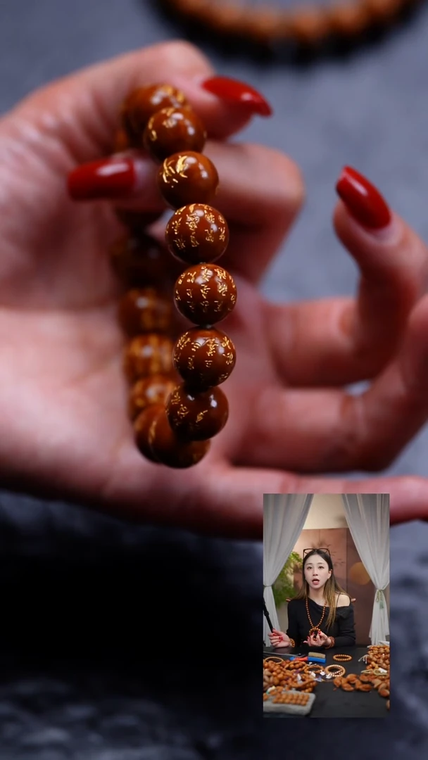 吊坠猴头核桃太****?橄榄核