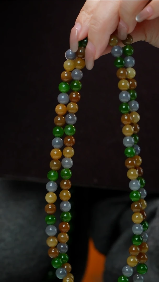 毛衣链未镶嵌和田玉（碧玉）和田玉多宝7-8mm 多样性发其一