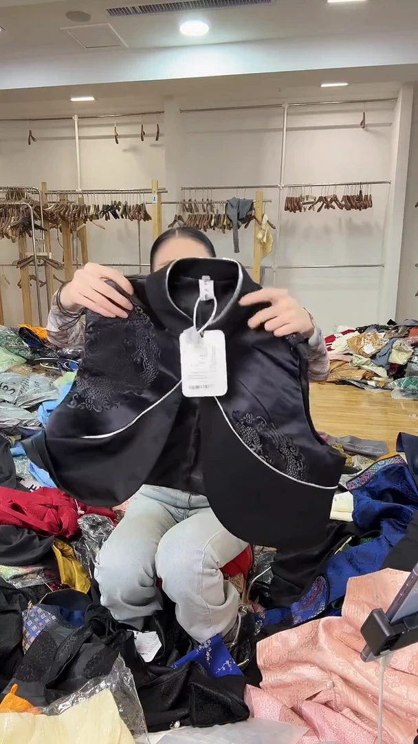 2XL码    125-135斤