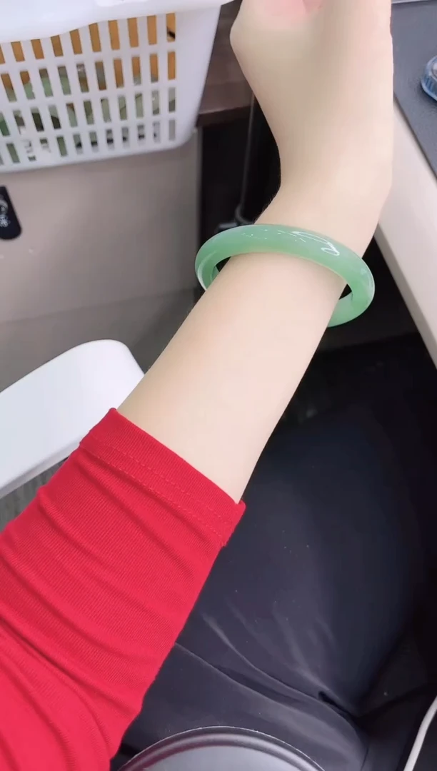 未镶嵌手镯石英质玉193-60