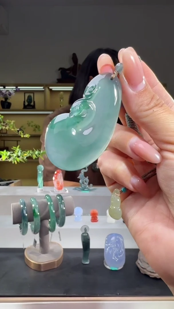 吊坠(不含链)未镶嵌翡翠凤凰