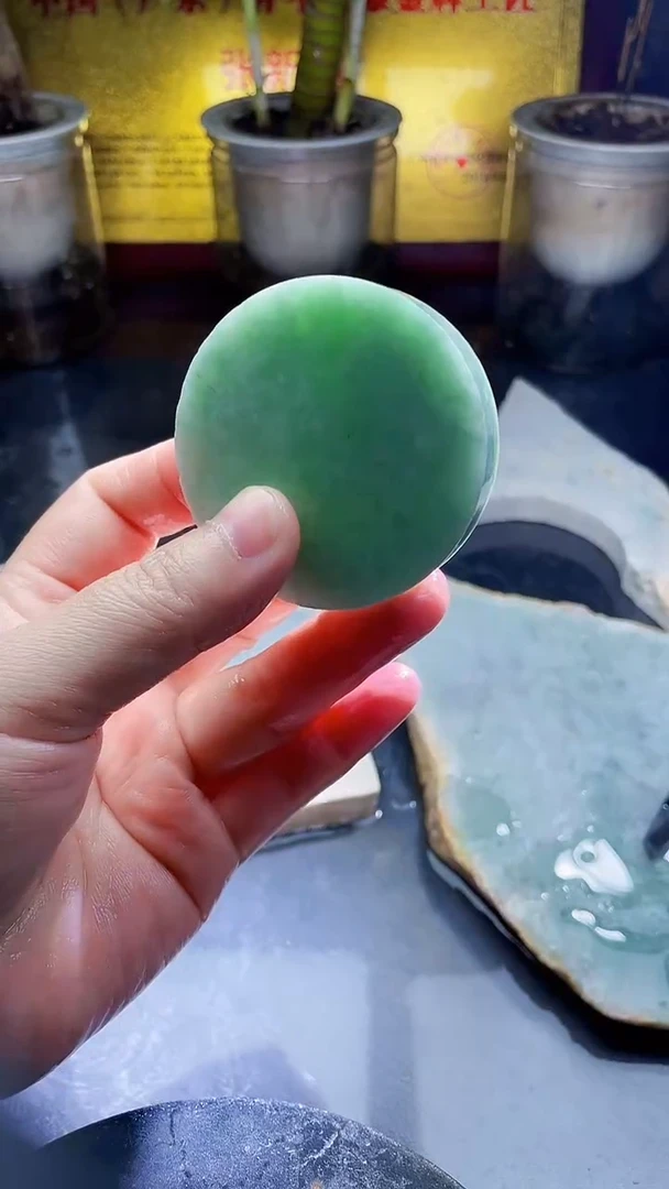 未镶嵌挂件翡翠小玲91