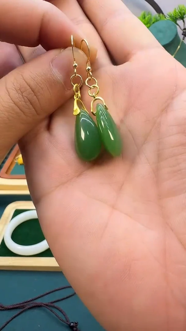 和田玉14K金镶嵌耳饰E119