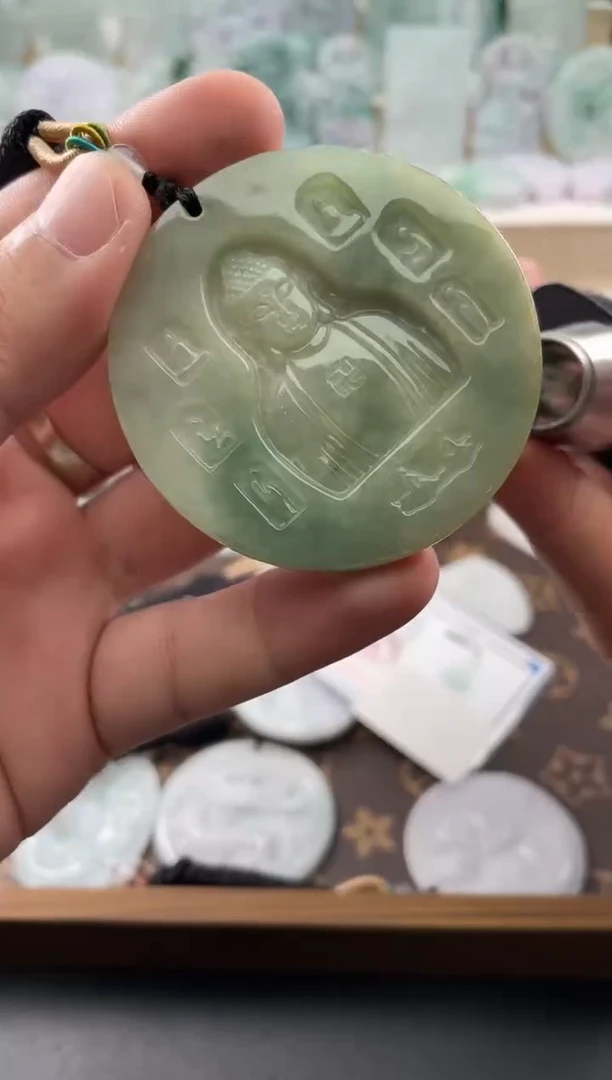 颈饰未镶嵌翡翠....10/10/.61