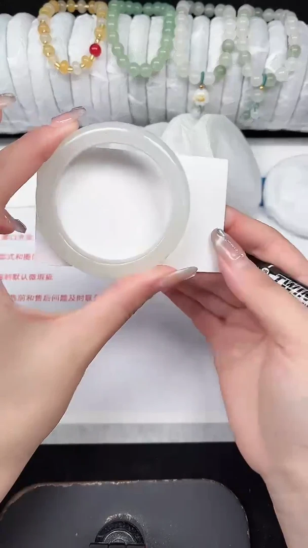 未镶嵌手镯石英质玉200-50/51