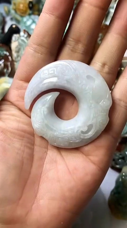 翡翠未镶嵌颈饰天然缅甸翡翠a货